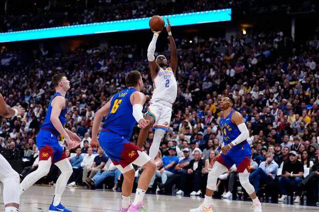 如此雷霆还妄想争冠？关键时刻丢魂 SGA拉胯如哈登