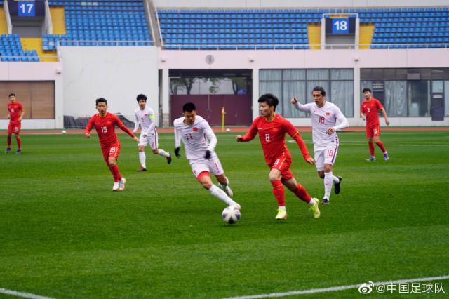 1642332520676050190.jpg 00244AjRgy1gyfpakg3p6j61900u0tk802.jpg